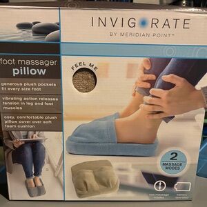 Foot massage pillow